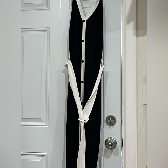 Fashion Nova Charlotte Sweater Black and White Buttoned Dress - Picture 4 of 10